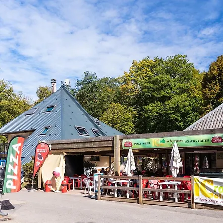 Des Vieilles Forges * Les Mazures