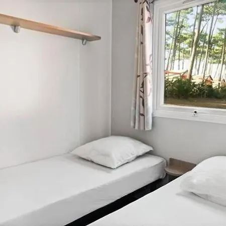 Des Vieilles Forges * Les Mazures