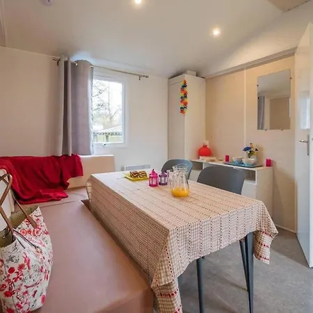 Des Vieilles Forges Kemping *